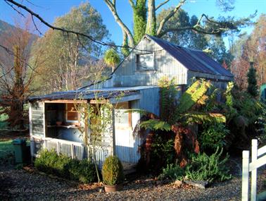 Pioneer Miners Cottage, Harrietville, Victoria